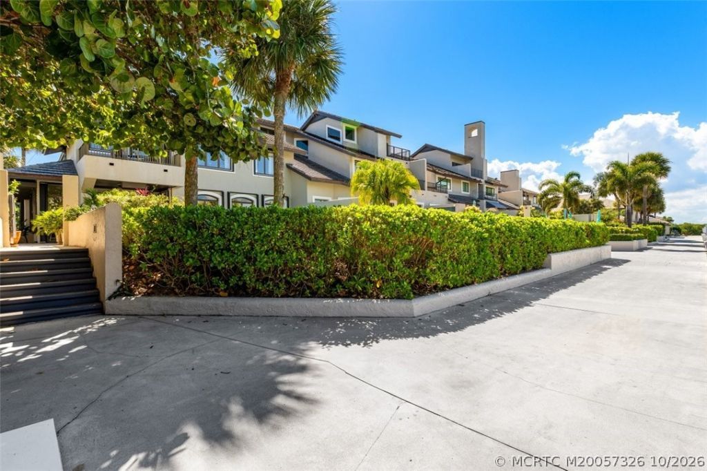 6549 SE South Marina Way , Stuart, FL 34996 Photo