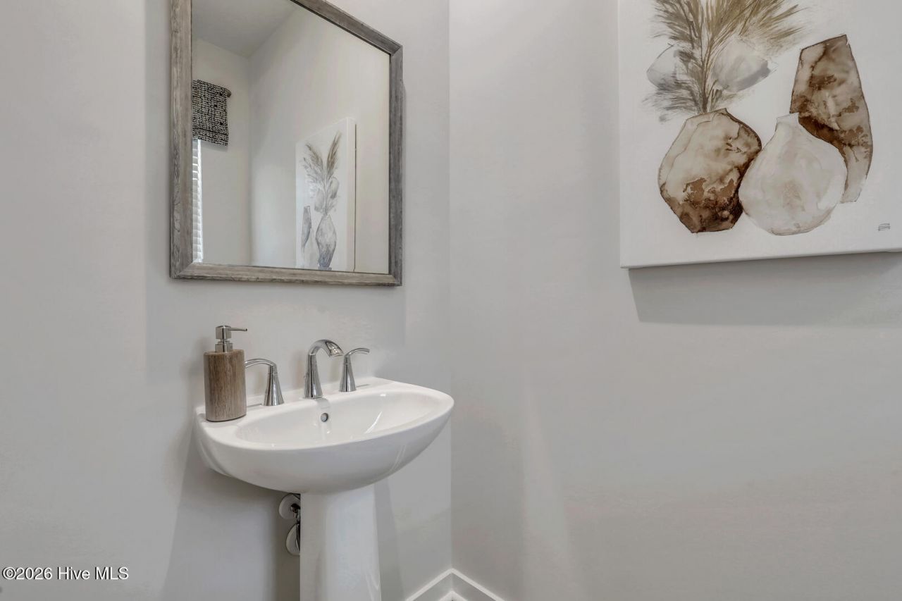 703 Tess Street  Photo 21