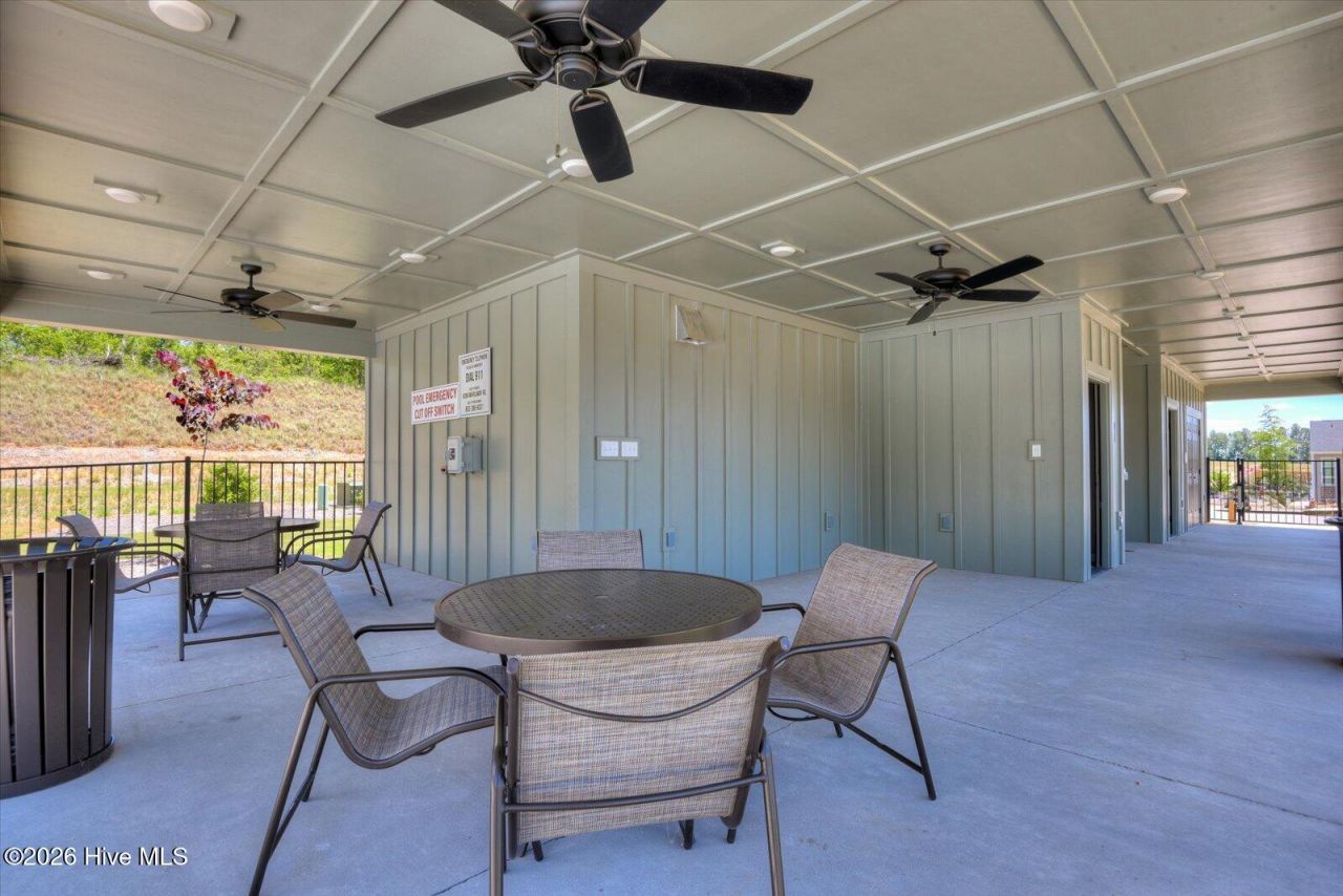 703 Tess Street  Photo 37
