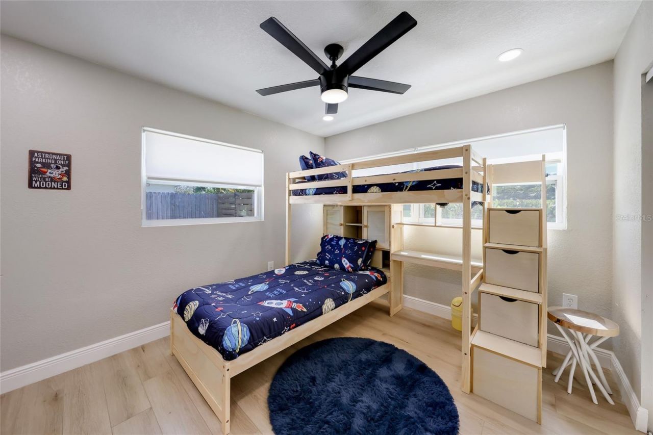 6311 1st Avenue W, Bradenton, FL 34209 Photo