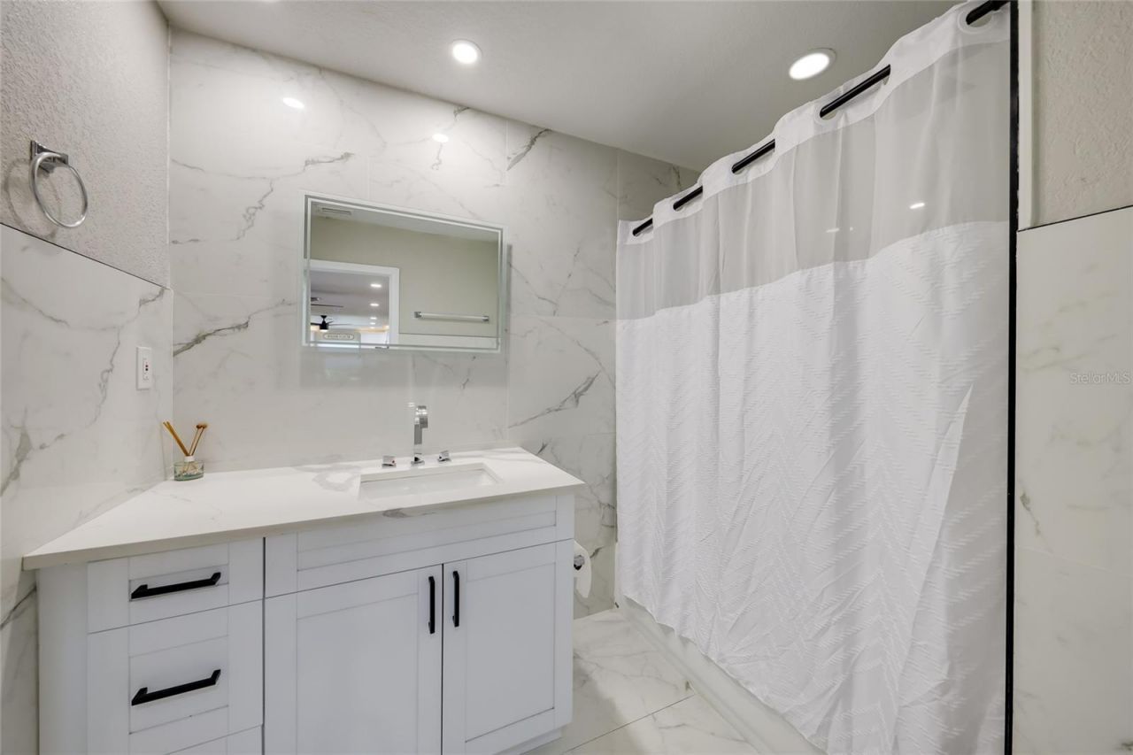6311 1st Avenue W, Bradenton, FL 34209 Photo