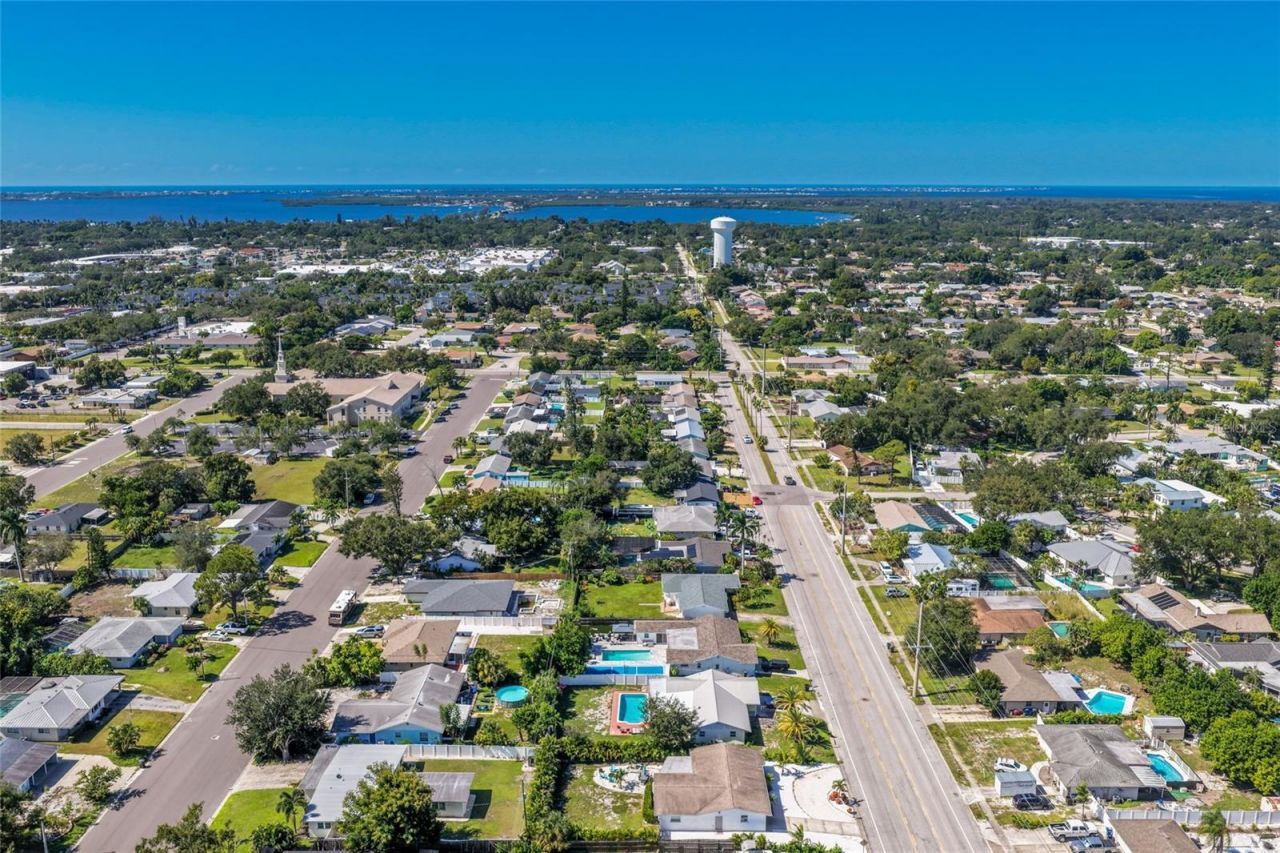 6311 1st Avenue W, Bradenton, FL 34209 Photo