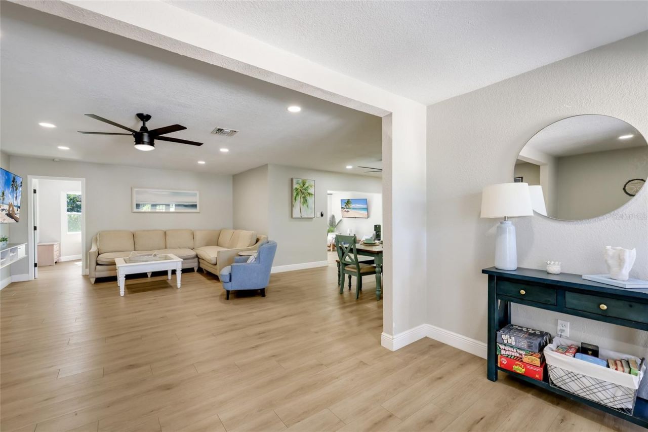 6311 1st Avenue W, Bradenton, FL 34209 Photo