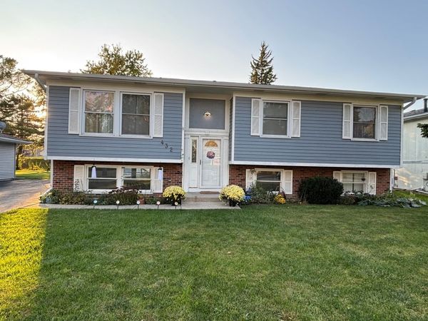 432 Wallace Street , Chicago Heights, IL 60411
