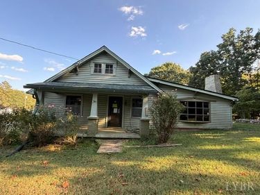 105 West Road, Altavista, VA 24517