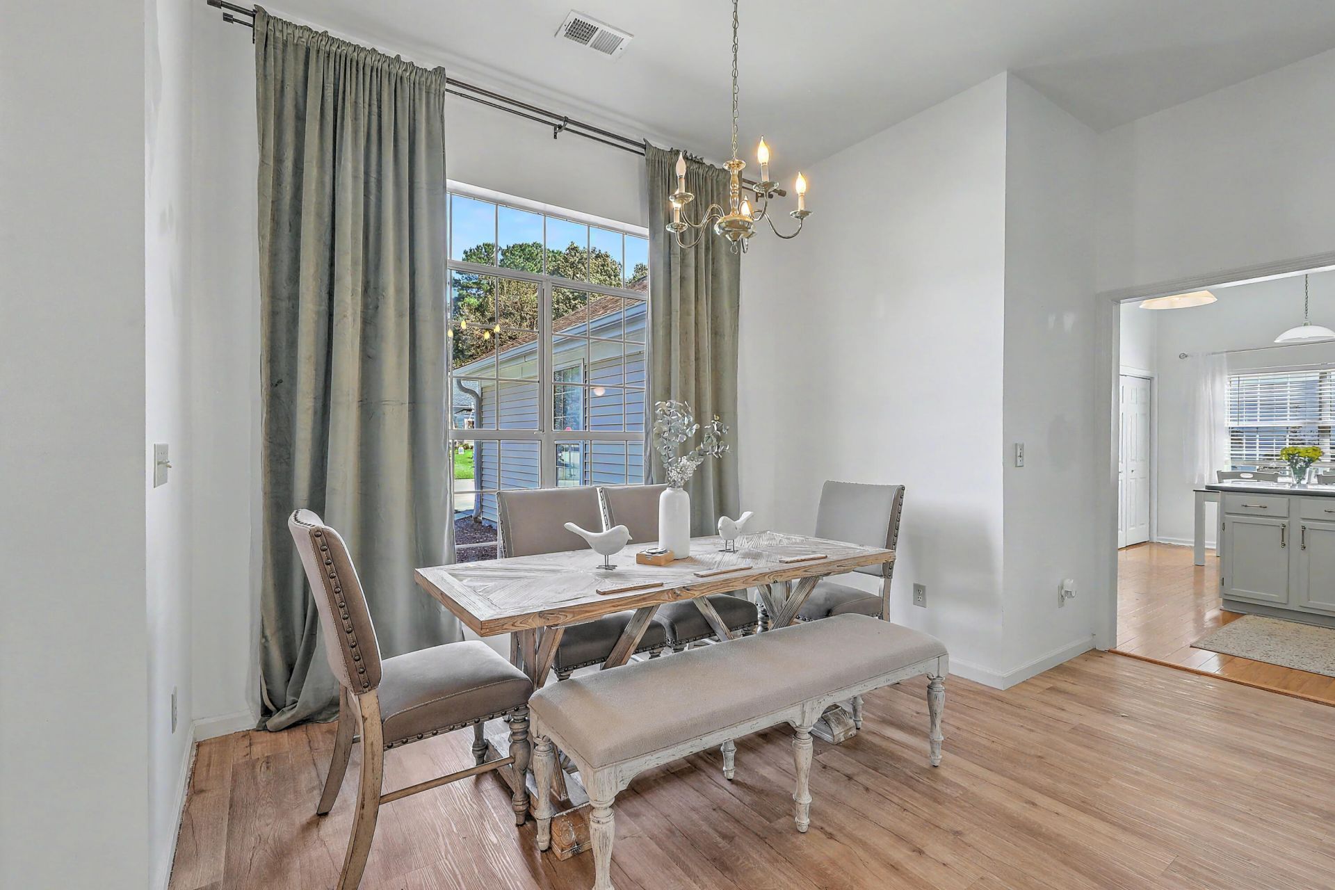 3251 Castleford Court Photo 13