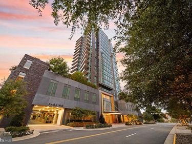 7887 JONES BRANCH DRIVE , Unit PH1904, MCLEAN, VA 22102
