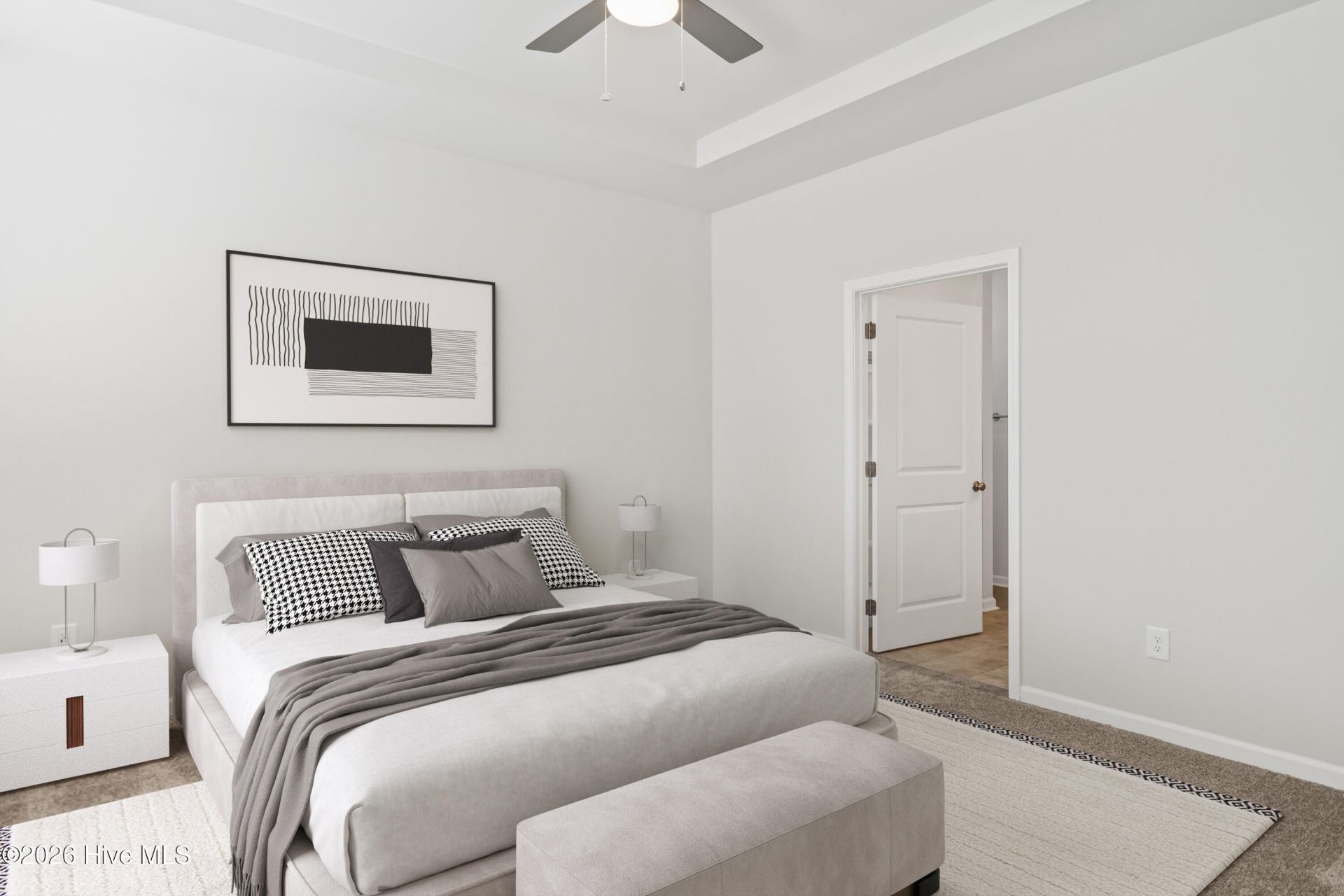 691 Tess Street Photo 7