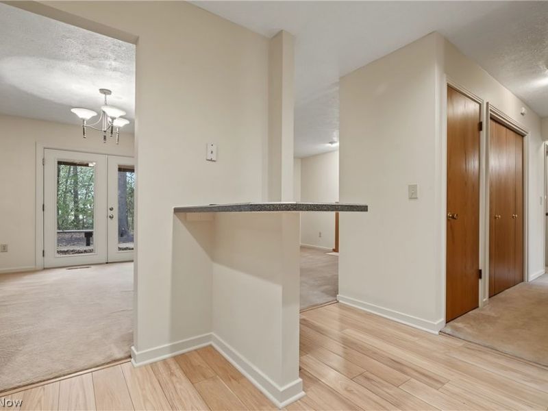 4458 Willow Creek Drive SE, Warren, OH 44484 Photo 8