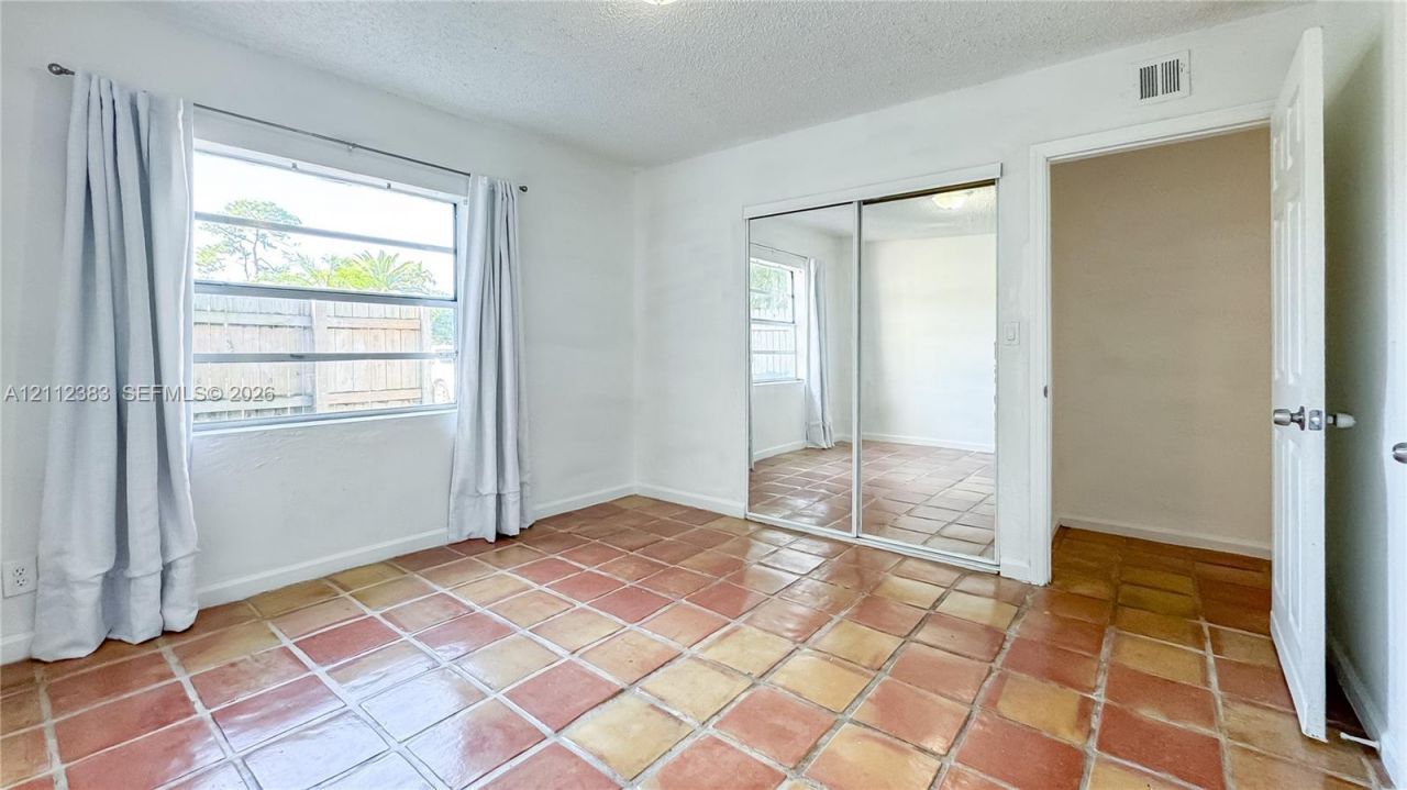 5319 Lake Blvd , Delray Beach, FL 33484 Photo