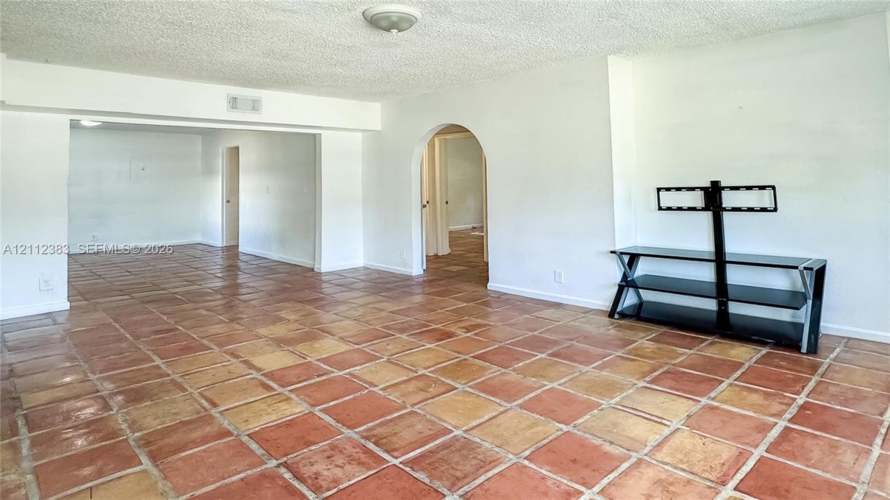 5319 Lake Blvd , Delray Beach, FL 33484 Photo