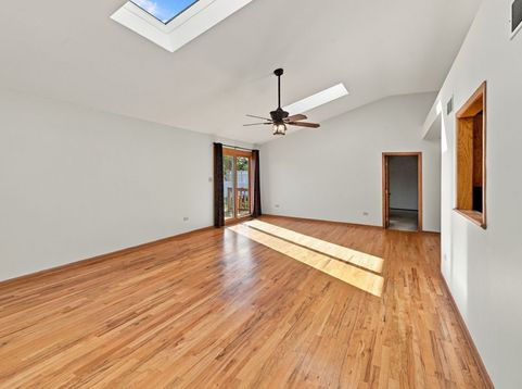 Main Photo
