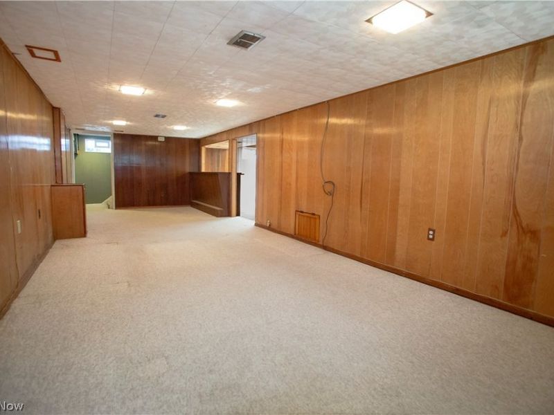 14871 S Gallatin Boulevard, Brook Park, OH 44142 Photo 21