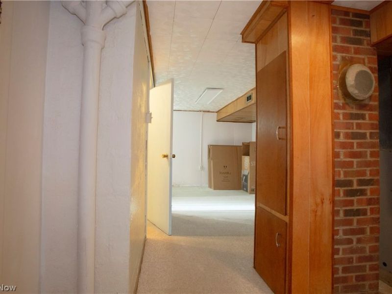 14871 S Gallatin Boulevard, Brook Park, OH 44142 Photo 25