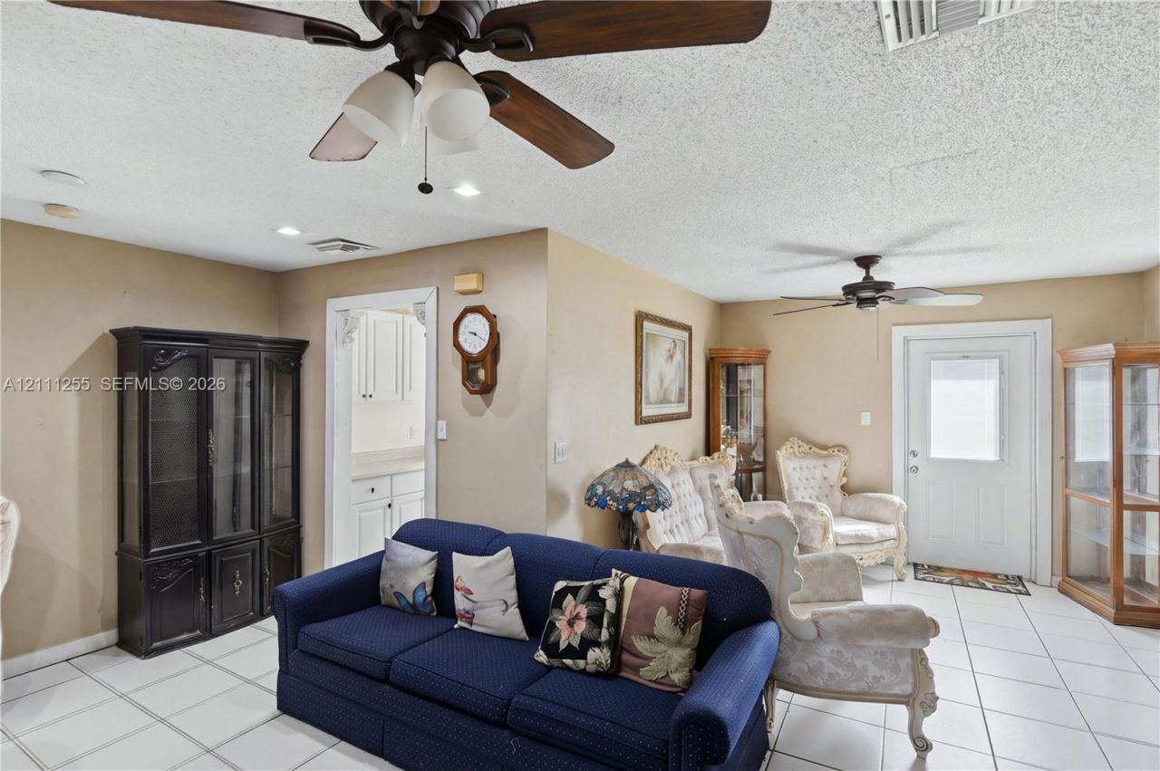 1813 E River Dr , Margate, FL 33063 Photo