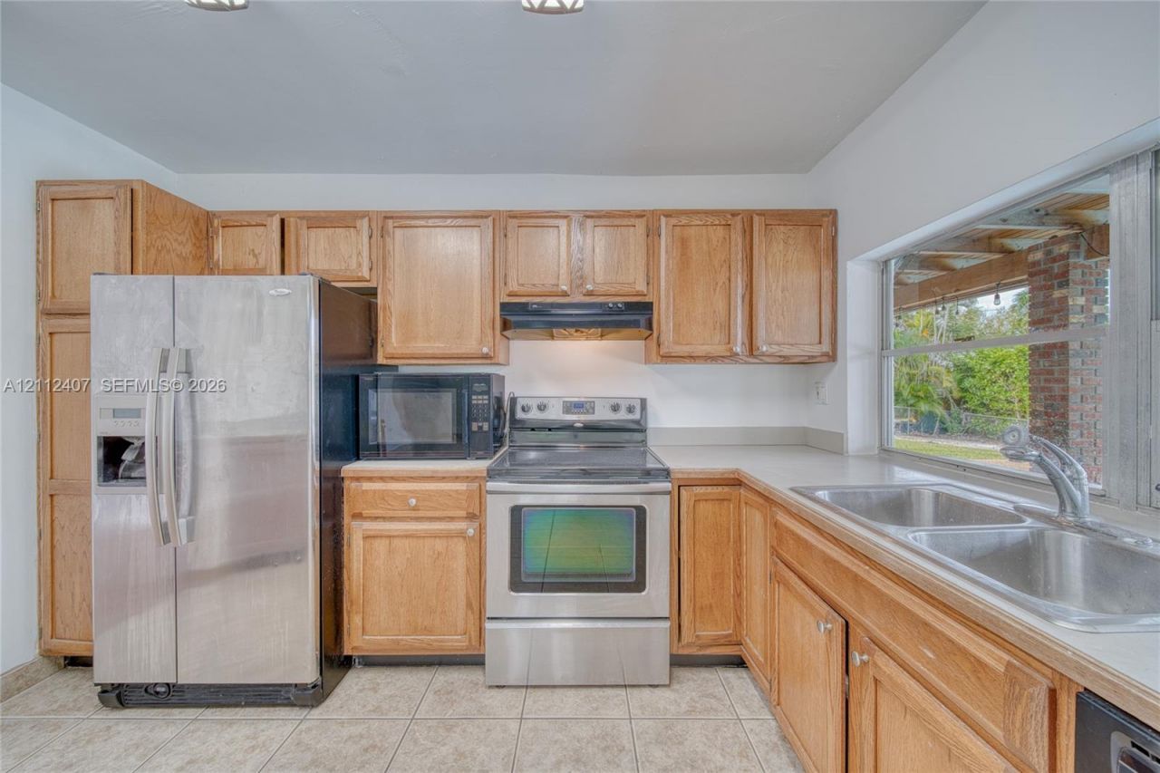 18520 SW 88th Rd , Cutler Bay, FL 33157 Photo