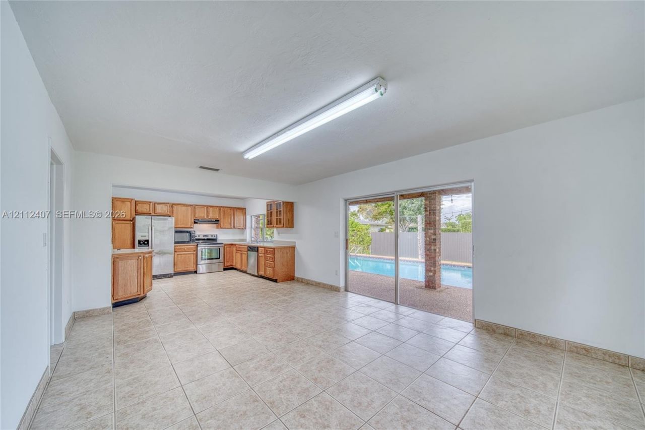 18520 SW 88th Rd , Cutler Bay, FL 33157 Photo