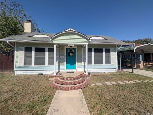 1717 W OLMOS DR, San Antonio, TX 78201