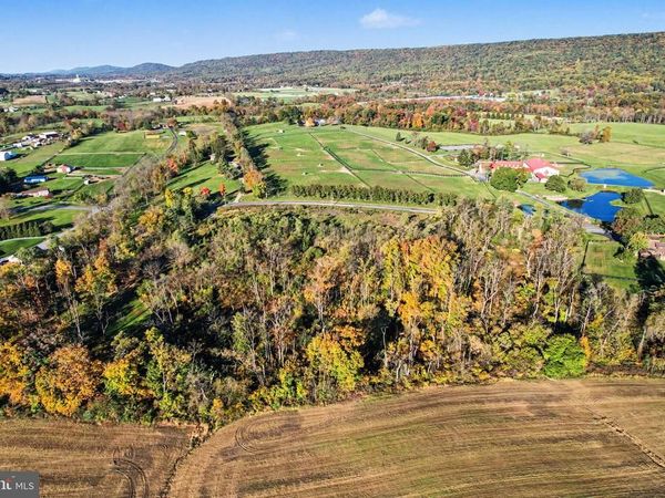 56 BULLFROG RD , GRANTVILLE, PA 17028