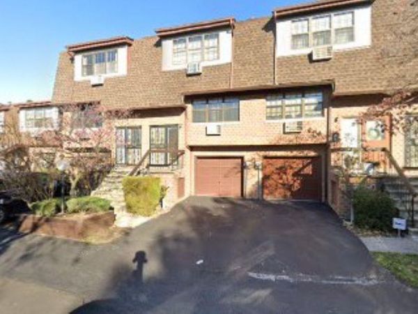 12021 Ketch Court , Unit 37, College Point, NY 11356