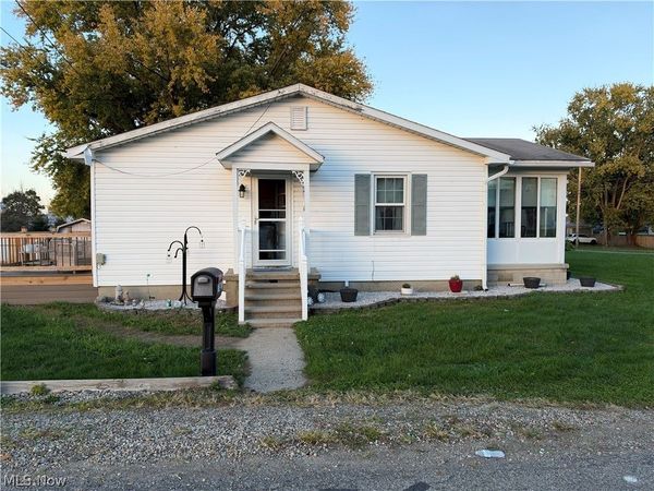 113 Maple Street , Hebron, OH 43025