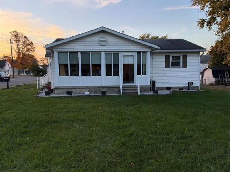 113 Maple Street, Hebron, OH 43025 Photo 3