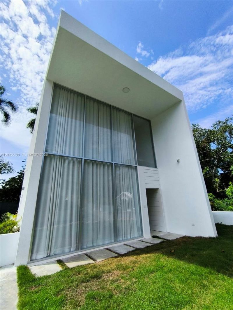 Please Call For Address, Miami Beach, FL 33139 Photo