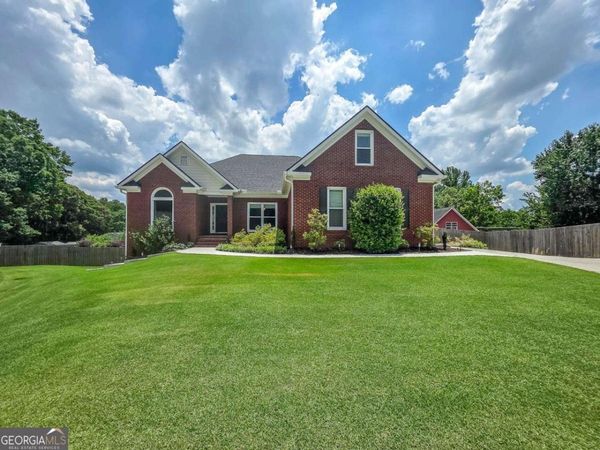 1475 Barrett Place Lane, Lawrenceville, GA 30043