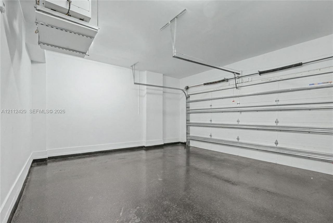 10054 NW 76th Ter, Doral, FL 33178 Photo