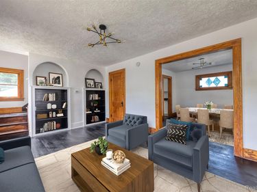 2420 Maplewood Avenue, Lansing, Mi 48910