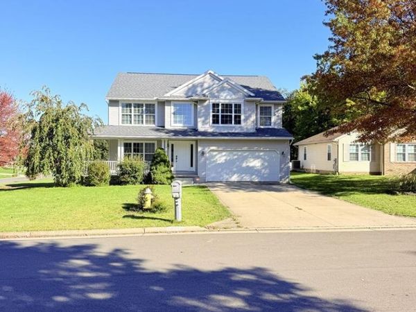 918 Ranallwood Dr, Ontario, OH 44906