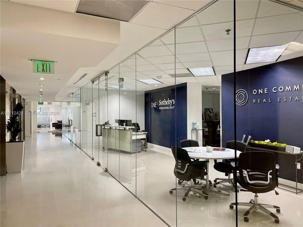 1000 Brickell Ave , Unit 5C, Miami, FL 33131