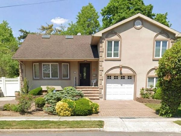 510 Woodmere Boulevard , Woodmere, NY 11598