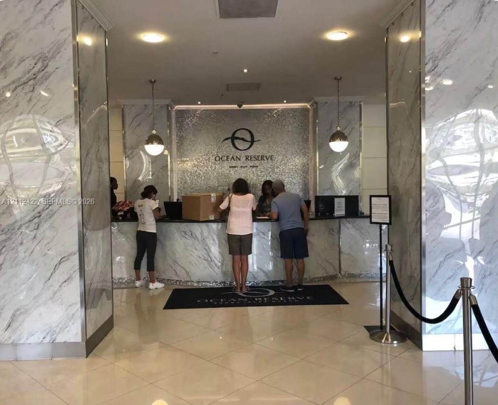 19370 Collins Ave , Unit 220, Sunny Isles Beach, FL 33160 Photo