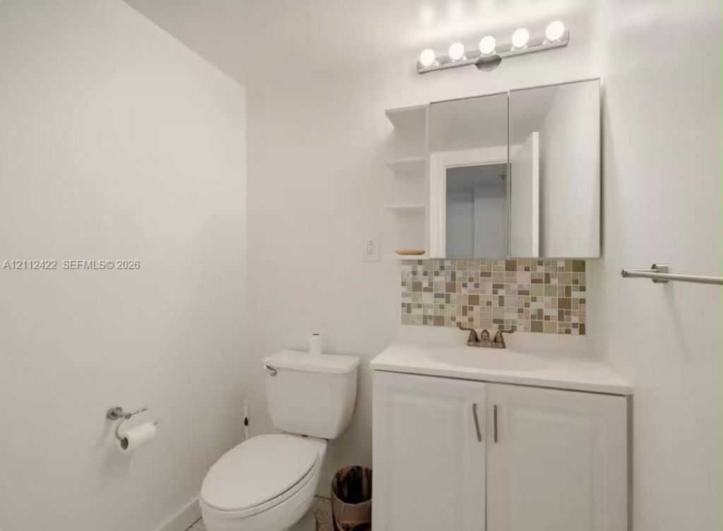 19370 Collins Ave , Unit 220, Sunny Isles Beach, FL 33160 Photo