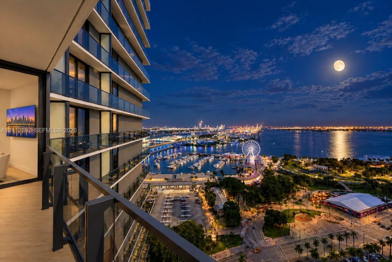 398 NE 5th St , Unit 2314, Miami, FL 33132 Photo