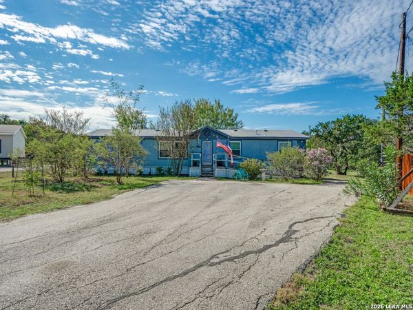 7994 PRONGHORN DR, Spring Branch, TX 78070