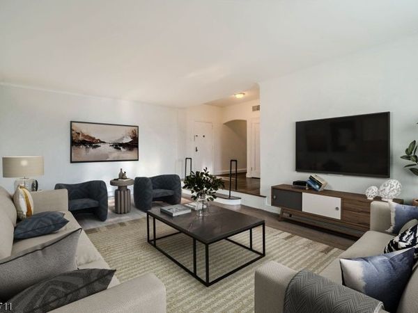 10 Ridgewood Rd North, Unit 4, South Orange, NJ 07079