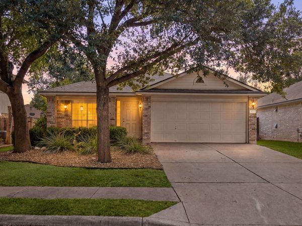 4621 Hoffman DR, Austin, TX 78749