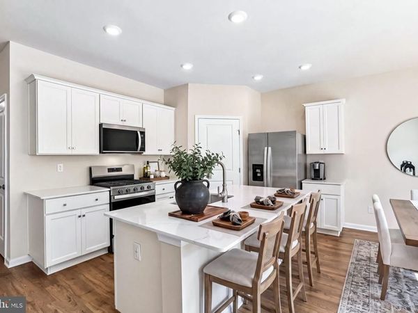 141 TRINITY DRIVE , OXFORD, PA 19363