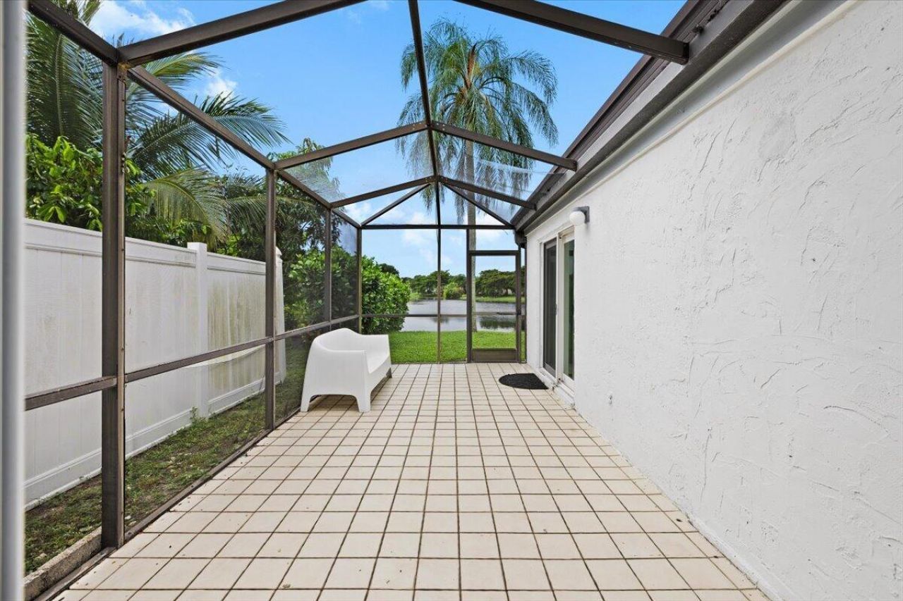 4485 Brook Drive, West Palm Beach, FL 33417 Photo