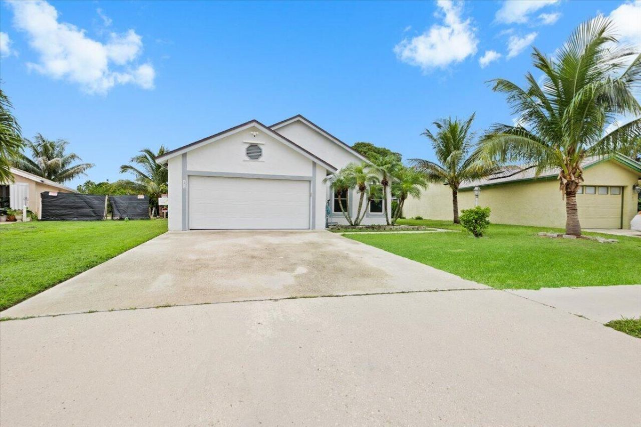 4485 Brook Drive, West Palm Beach, FL 33417 Photo
