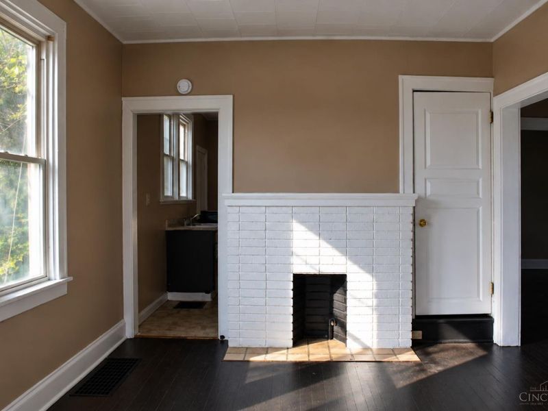 4417 Colerain Ave, Cincinnati, OH 45223 Photo 4