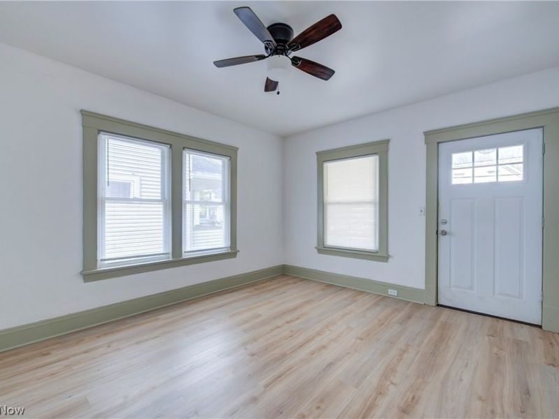 3105 Roanoke Avenue, Cleveland, OH 44109 Photo 10