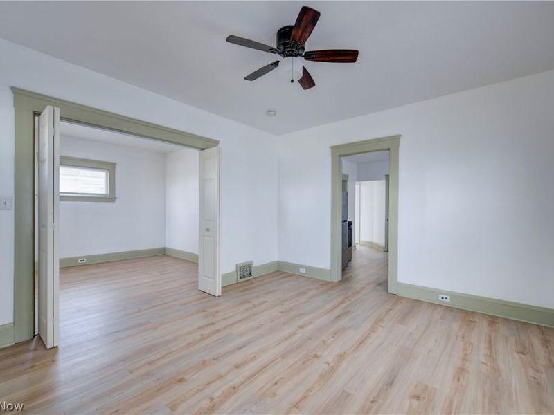 3105 Roanoke Avenue, Cleveland, OH 44109 Photo 11