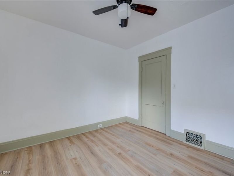 3105 Roanoke Avenue, Cleveland, OH 44109 Photo 23