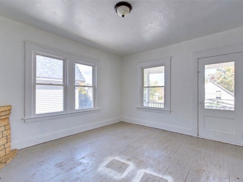3105 Roanoke Avenue, Cleveland, OH 44109 Photo 28