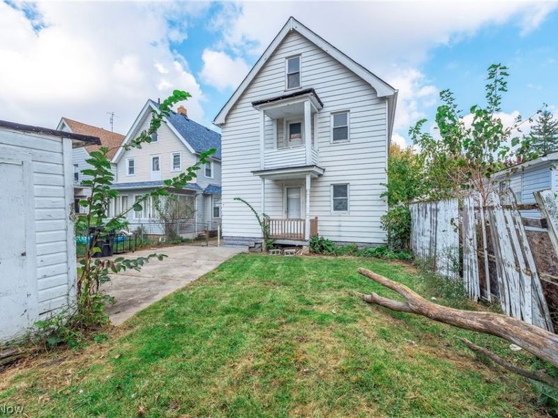 3105 Roanoke Avenue, Cleveland, OH 44109 Photo 3