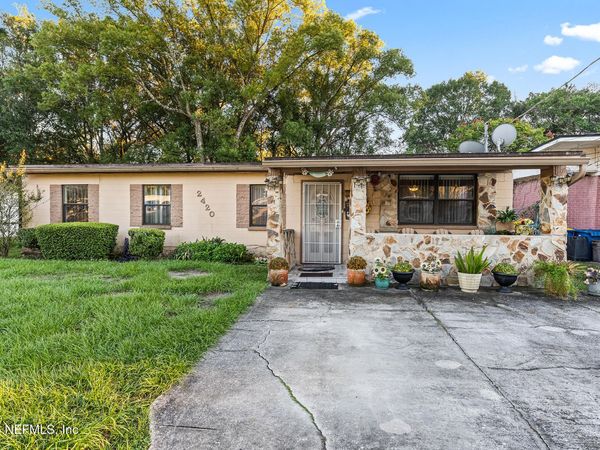 2420 LANTANA Avenue, Jacksonville, FL 32209