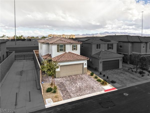 9284 Riverlands Ranch Street , Las Vegas, NV 89139